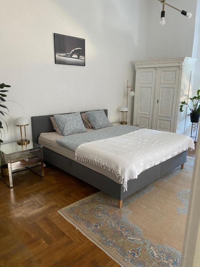 Allomas Apartman Budapest Luaran gambar